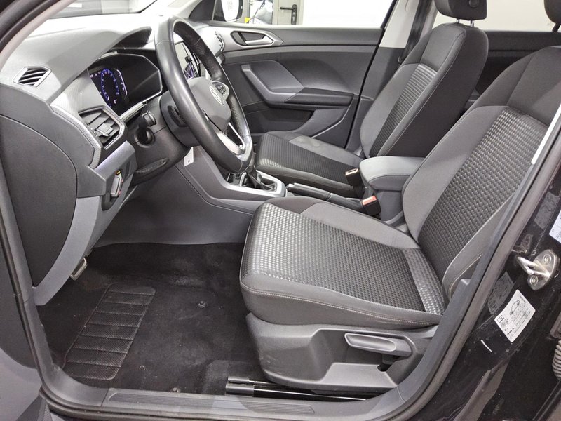 Volkswagen T-Cross 1.0 TSI automatik R-Line • Full LED — 9