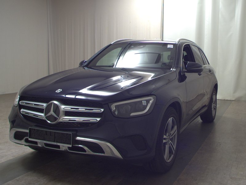 Mercedes-Benz GLC 220 d 4MATIC automatik AMG Line • električna vrata prtljažnika — 2