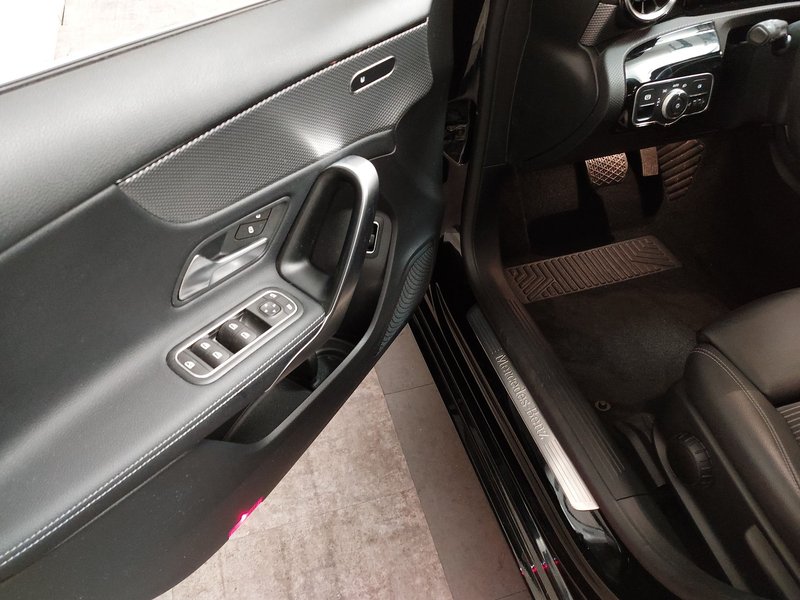 Mercedes-Benz A 250 e automatik Progressive • navigacija — 5