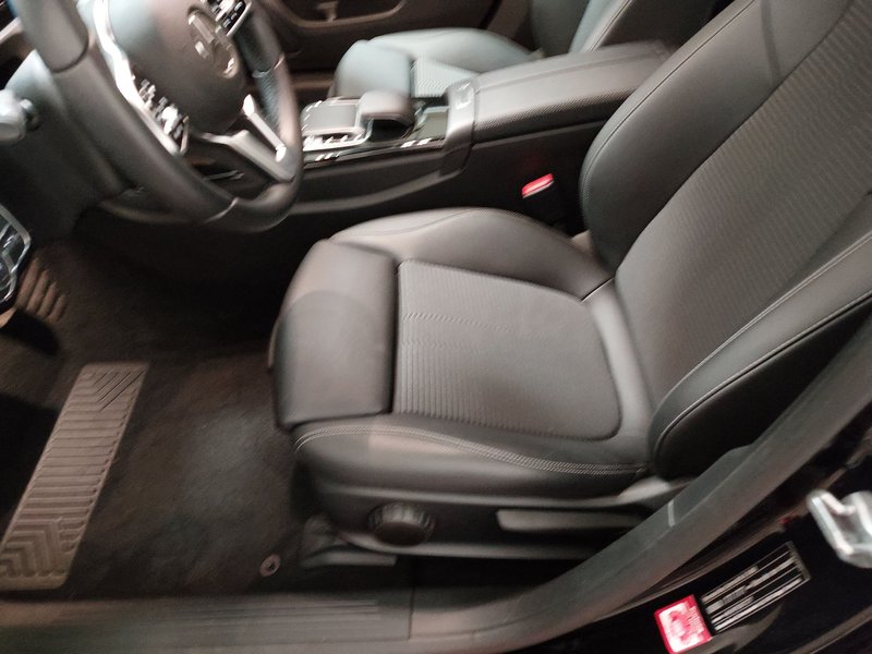 Mercedes-Benz A 250 e automatik Progressive • navigacija — 6