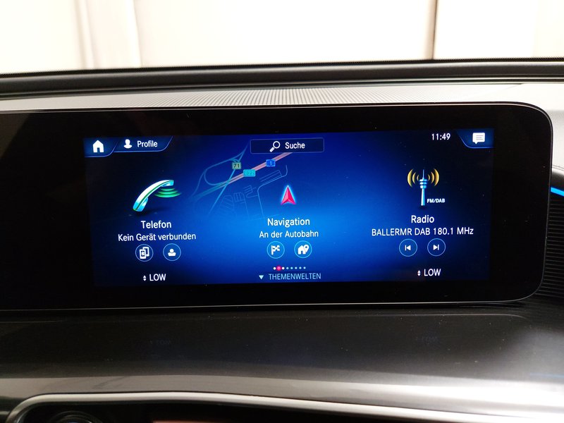 Mercedes-Benz EQC 400 4MATIC • Full LED — 19