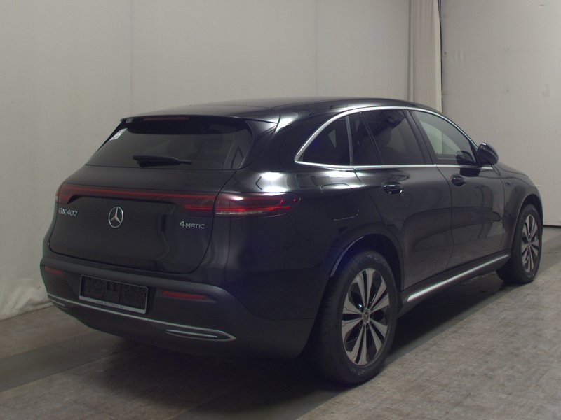 Mercedes-Benz EQC 400 4MATIC • Full LED — 4