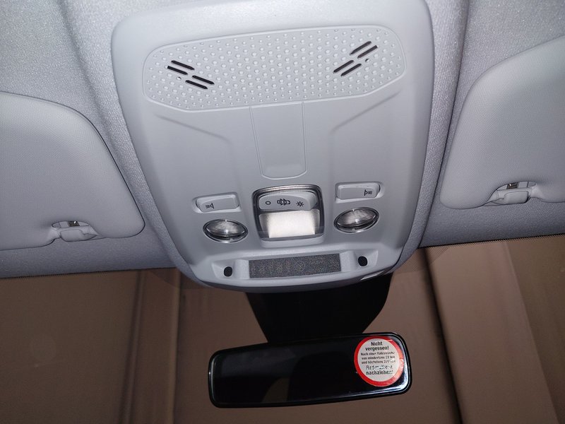 Peugeot 208 1.2 PureTech Active • 360° kamera • digitalni instrumenti — 13