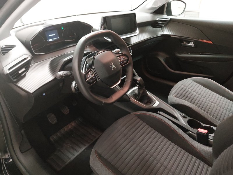 Peugeot 208 1.2 PureTech Active • 360° kamera • digitalni instrumenti — 6