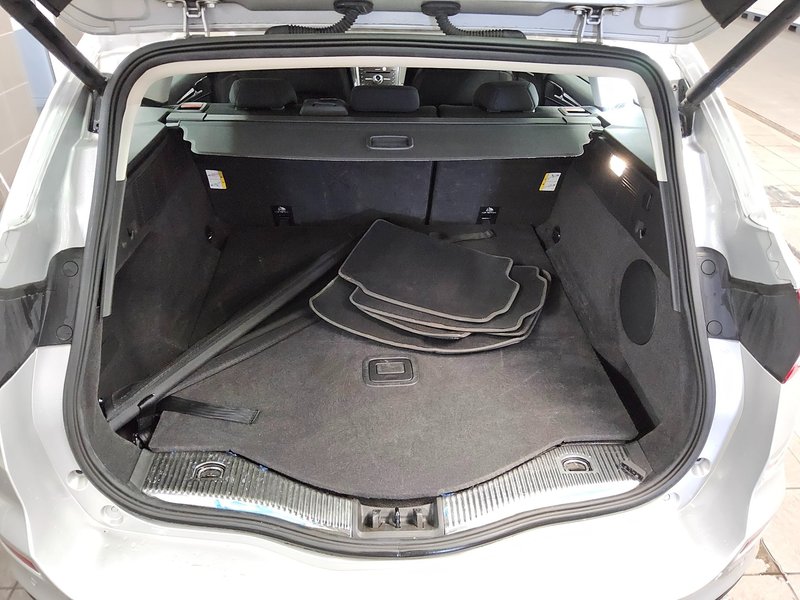 Ford Mondeo Turnier 2.0 EcoBlue automatik Titanium • ACC • LED — 11