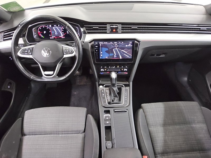 Volkswagen Passat Variant 2.0 TDI 4MOTION automatik Business • bežično punjenje — 5