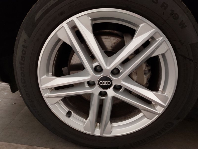 Audi Q5 40 TDI quattro S line automatik • panorama • AHK — 8