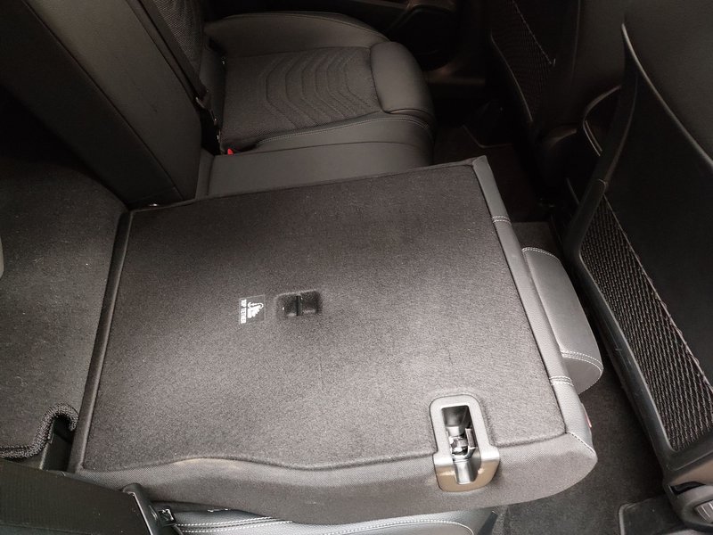 Mercedes-Benz B 180 d automatik • LED — 11