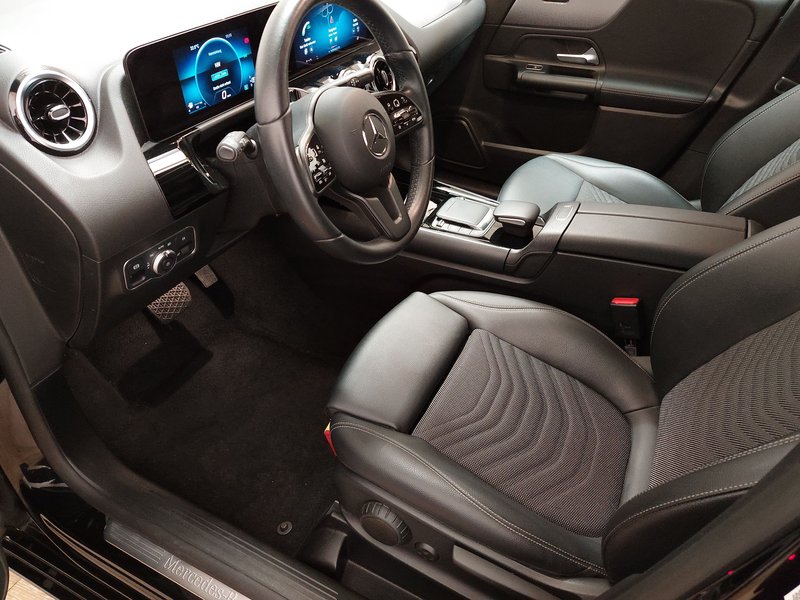 Mercedes-Benz B 180 d automatik • LED — 6