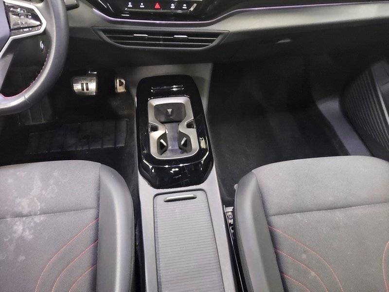 Volkswagen ID.4 GTX 4MOTION • 360° kamera • ACC — 6