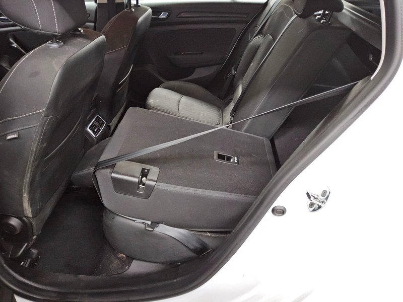 Renault Megane Grandtour 1.3 TCe Limited — 12