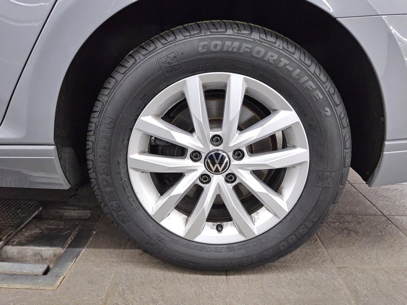 Volkswagen Passat Variant 2.0 TDI automatik Business • 360° kamera • ACC — 11