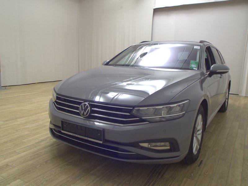 Volkswagen Passat Variant 2.0 TDI automatik Business • 360° kamera • ACC — 2