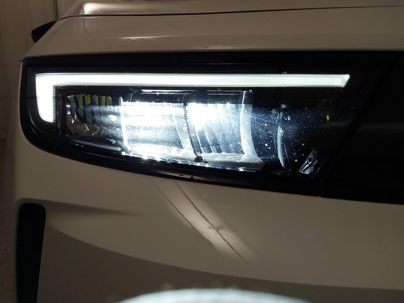 Opel Astra Sports Tourer 1.5 D Elegance • Full LED • digitalni instrumenti — 15