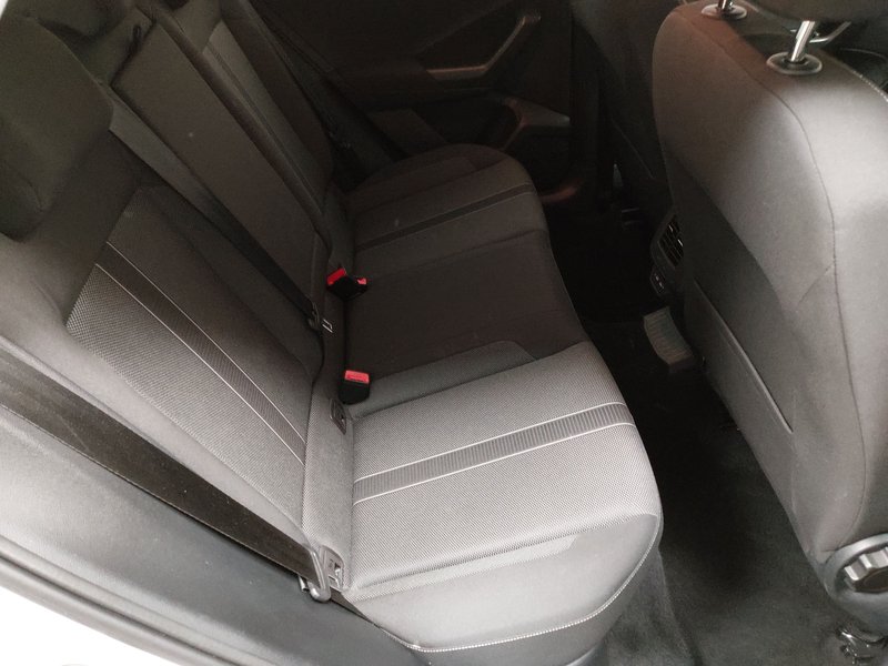 Volkswagen T-Roc 1.0 TSI Life • ACC • Full LED — 12