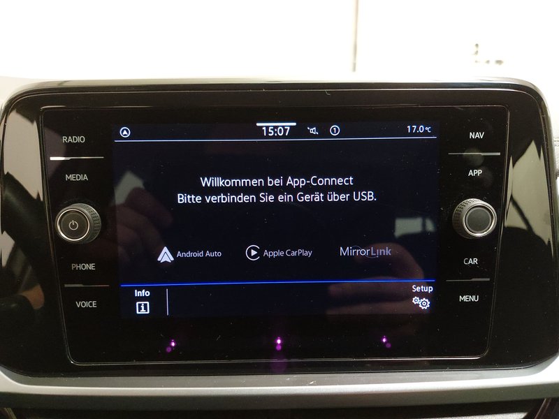 Volkswagen T-Roc 1.0 TSI Life • ACC • Full LED — 18