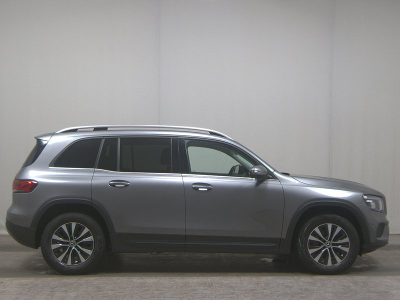 Mercedes-Benz GLB 200 d automatik Style • LED