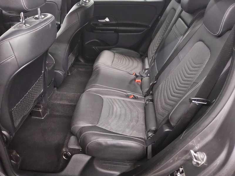 Mercedes-Benz GLB 200 d automatik Style • LED — 13