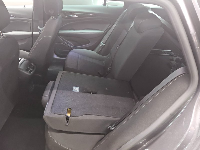 Opel Insignia ST 1.5 D Business Edition automatik • LED • navigacija — 13