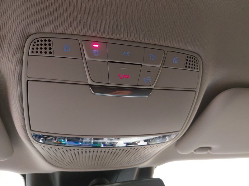 Mercedes-Benz E 220 d karavan automatik Avantgarde • ACC • električna peta vrata — 13