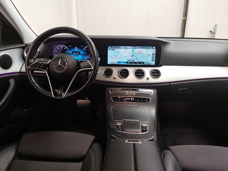 Mercedes-Benz E 220 d karavan automatik Avantgarde • ACC • električna peta vrata — 18