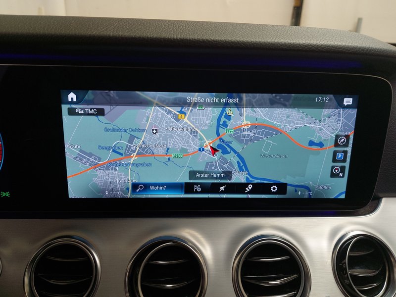 Mercedes-Benz E 220 d karavan automatik Avantgarde • ACC • električna peta vrata — 19