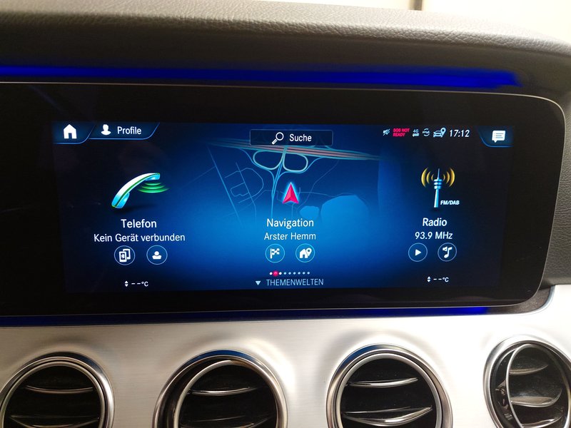 Mercedes-Benz E 220 d karavan automatik Avantgarde • ACC • električna peta vrata — 20