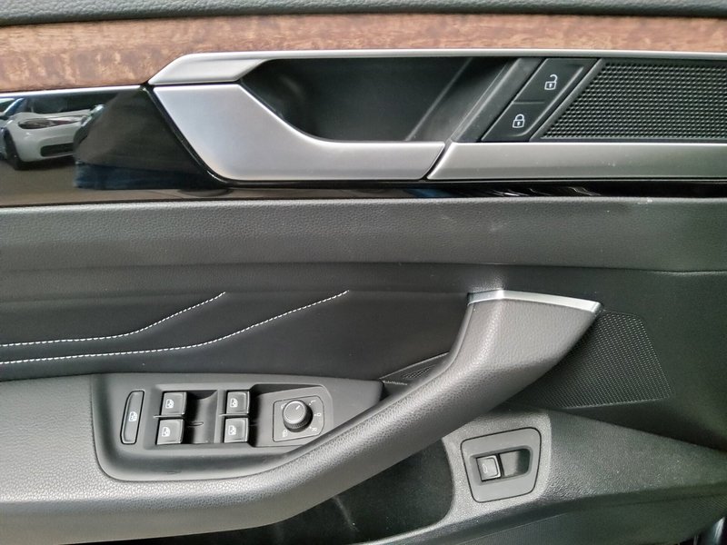 Volkswagen Arteon Shooting Brake 2.0 TDI automatik Elegance • ACC • Full LED — 10