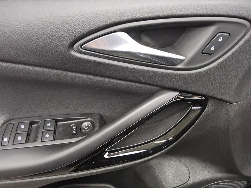 Opel Astra ST 1.5 D Elegance • LED • navigacija — 9