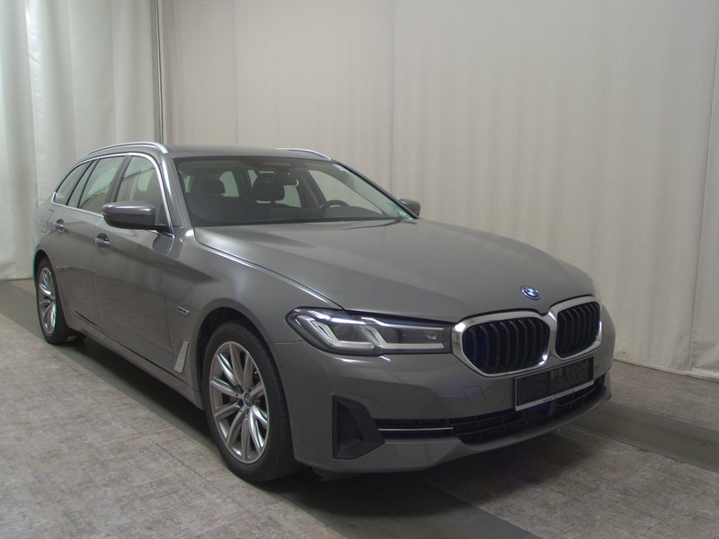 BMW 530e Touring automatik • ACC • Laser LED — 3