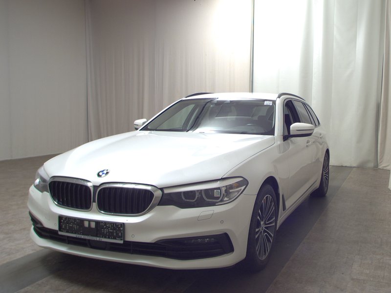 BMW 520d Touring automatik Sport Line • ACC • LED — 2
