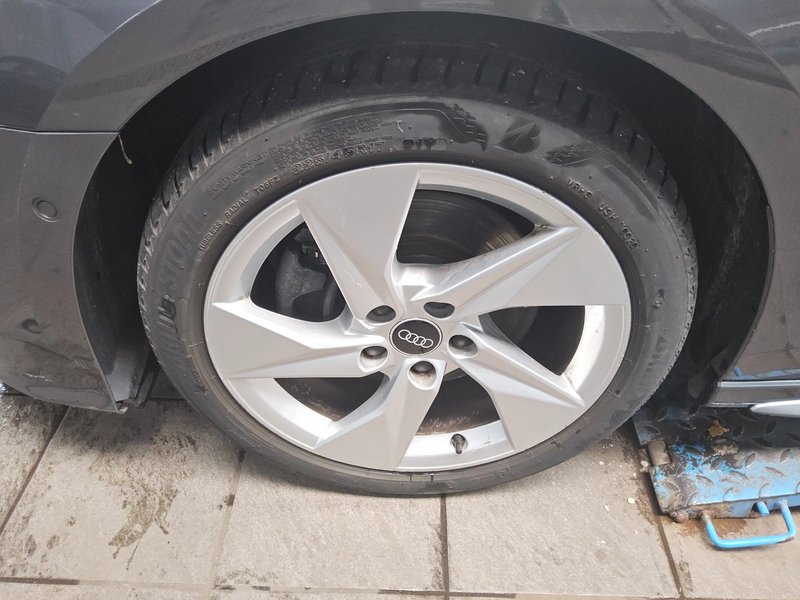 Audi A3 Sportback 30 TDI S line • digitalni instrumenti • koža — 11