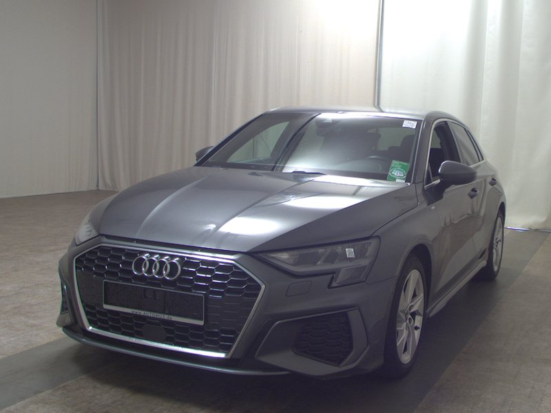 Audi A3 Sportback 30 TDI S line • digitalni instrumenti • koža — 2