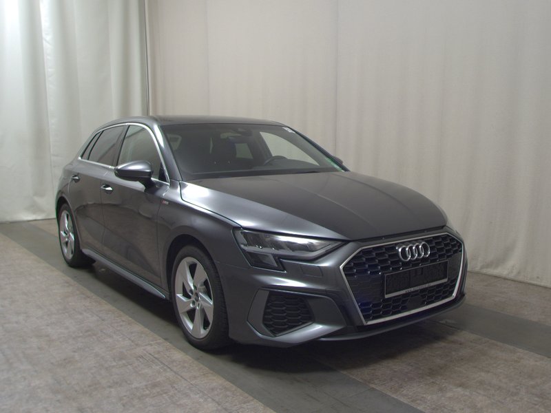 Audi A3 Sportback 30 TDI S line • digitalni instrumenti • koža — 3