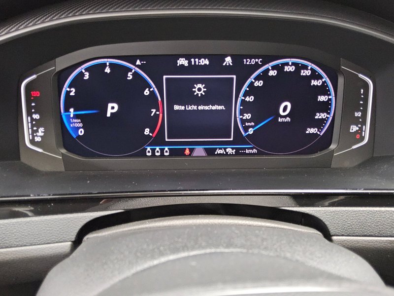 Volkswagen Arteon 2.0 TSI automatik R-Line • ACC • Full LED — 8