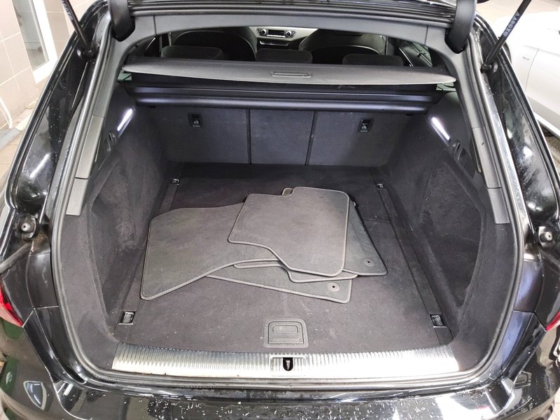 Audi A4 Avant 40 TDI automatik • Full LED — 11