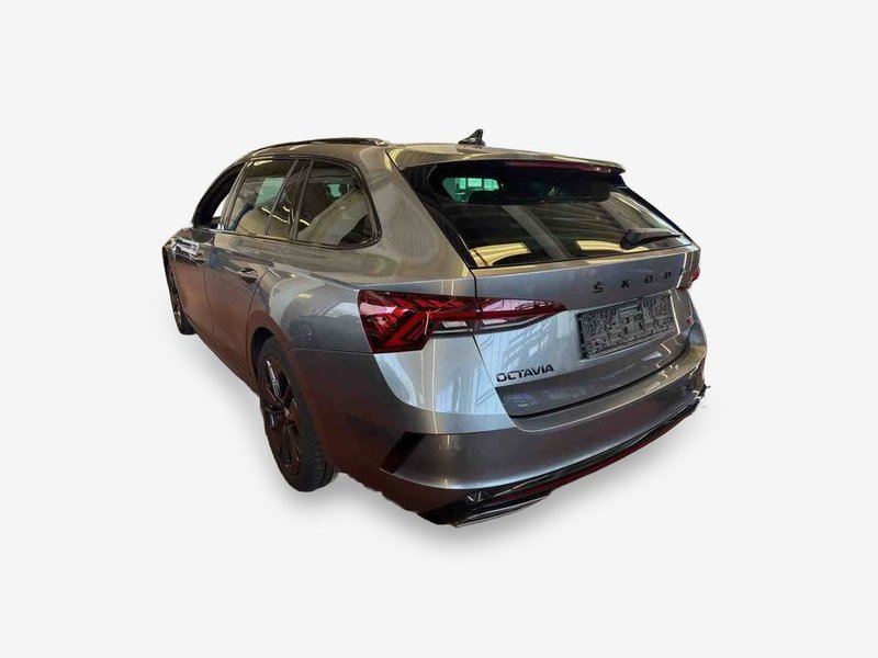 Škoda Octavia Kombi 2.0 TDI automatik RS • ACC • HUD — 3