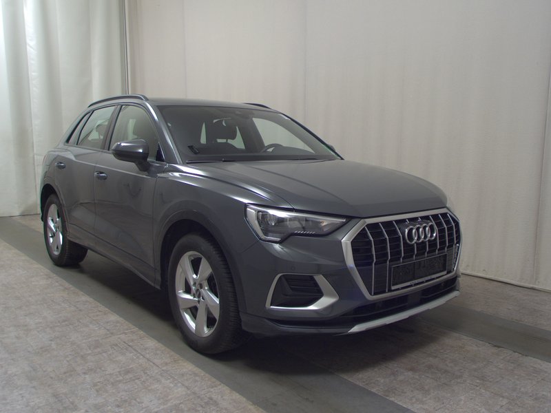 Audi Q3 35 TDI automatik advanced • ACC • Full LED — 3