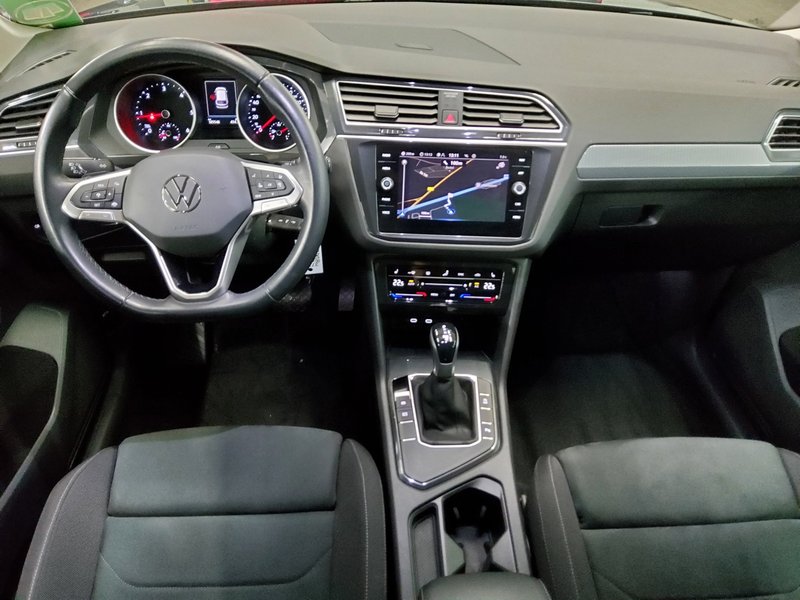 Volkswagen Tiguan 2.0 TDI automatik Life • ACC • Full LED — 5