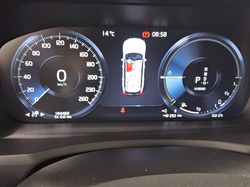 Volvo XC90 T8 AWD Hybrid automatik • ACC • AHK — 8