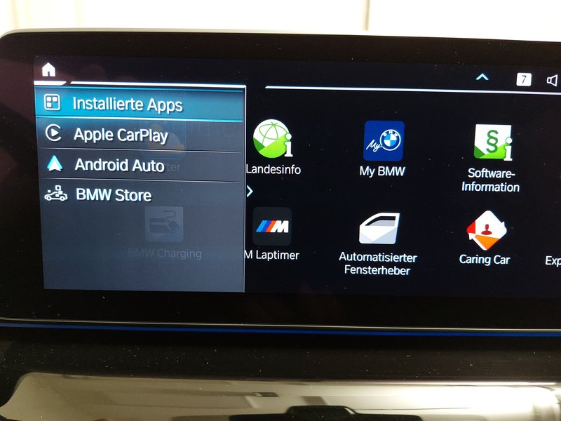 BMW 530e Touring automatik • ACC • LED — 20