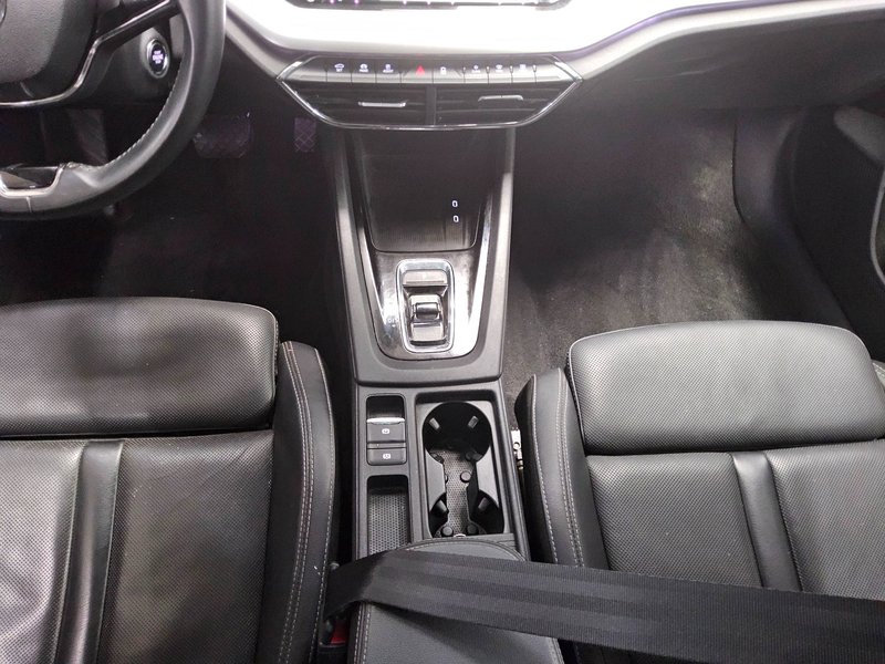 Škoda Octavia Kombi 1.4 TSI iV automatik Style • Sjedala s masažom — 6