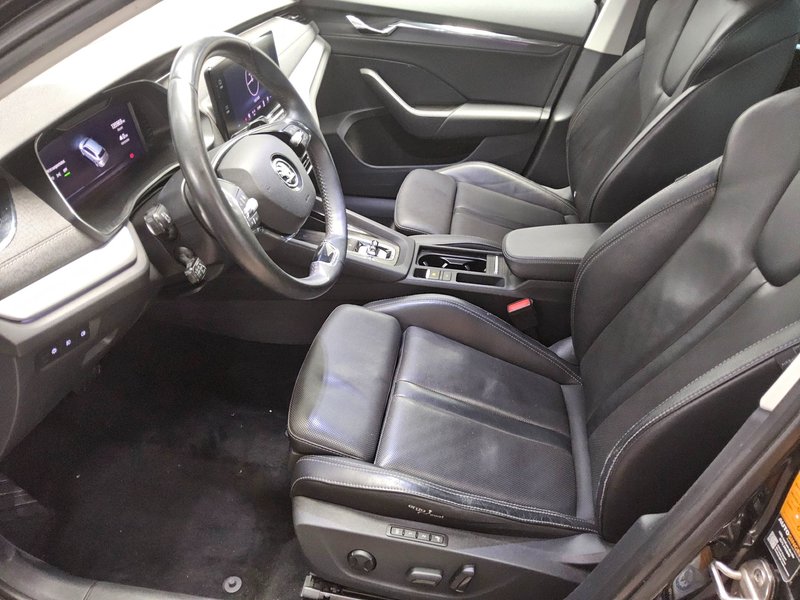Škoda Octavia Kombi 1.4 TSI iV automatik Style • Sjedala s masažom — 9