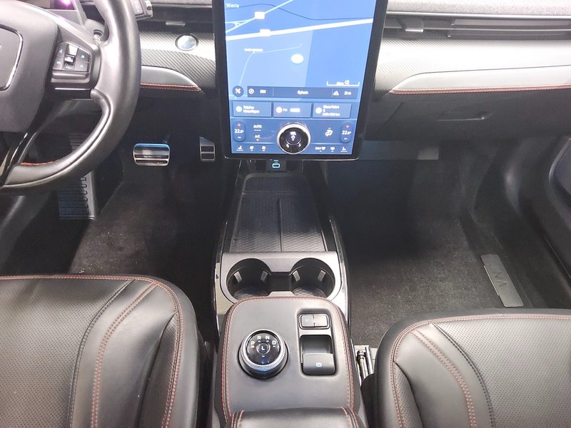 Ford Mustang Mach-E AWD • 360° kamera • Električna peta vrata — 6