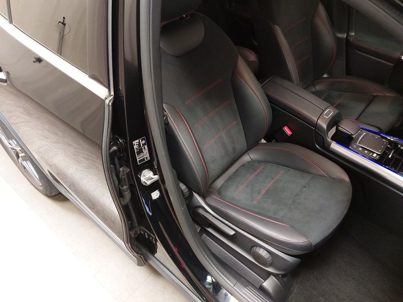 Mercedes-Benz GLA 250 e automatik AMG-Line • ACC • AHK — 11
