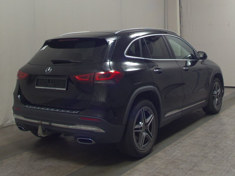 Mercedes-Benz GLA 250 e automatik AMG-Line • ACC • AHK — 4