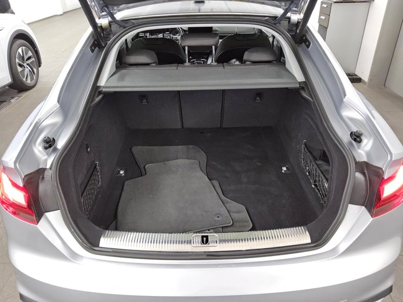 Audi A5 Sportback 35 TDI automatik • ACC • el. peta vrata — 11