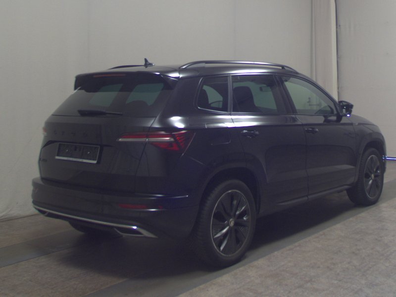 Škoda Karoq 2.0 TDI 4x4 automatik SportLine • ACC • Full LED — 4