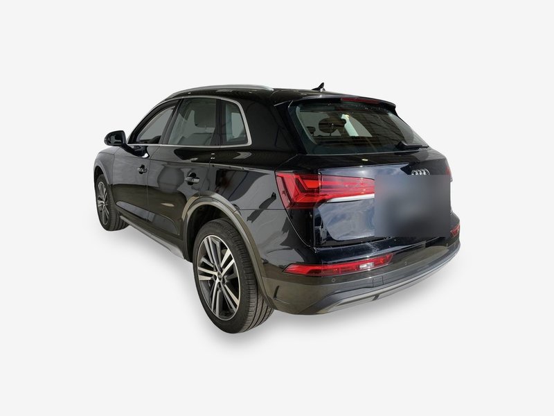 Audi Q5 40 TDI quattro automatik advanced • električna vrata prtljažnika • LED — 3