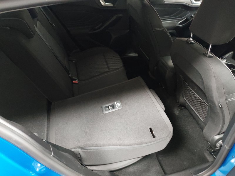 Ford Focus Turnier 1.5 EcoBlue automatik Titanium • LED • navigacija — 11